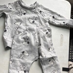 H&M Gray Kids Matching Set with Cartoon Print